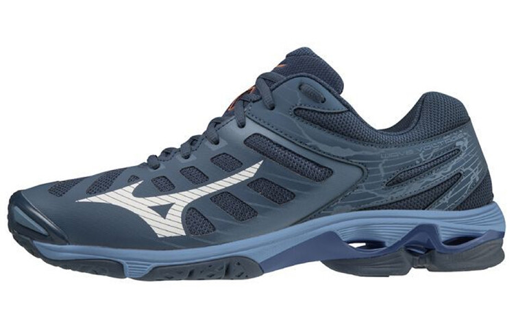 

Мужские кроссовки Mizuno