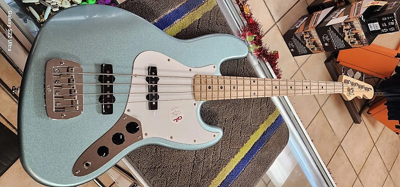 Басс гитара G&L Tribute JB Electric Bass Seafoam Pearl Green on Maple fingerboard fgn boundary mighty jazz bmj g 3ts