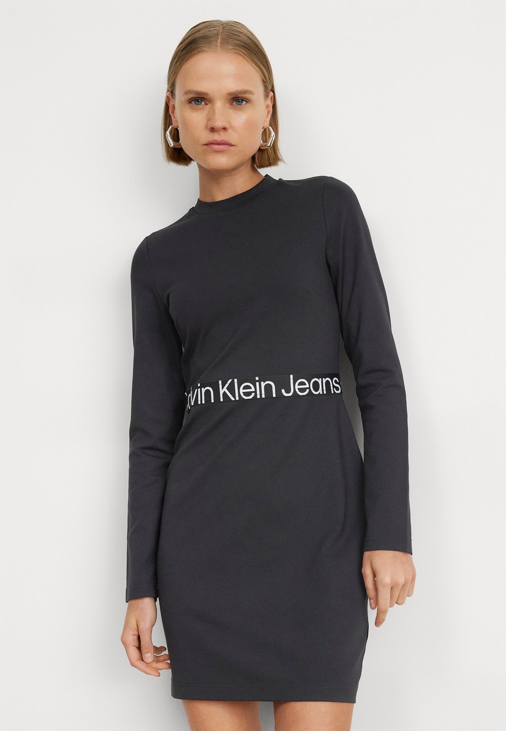 Платье из джерси LOGO MILANO DRESS Calvin Klein Jeans, черный платье из джерси logo elastic dress calvin klein jeans plus цвет black