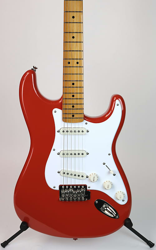 цена Электрогитара Squier Classic Vibe '50s Stratocaster Fiesta Red