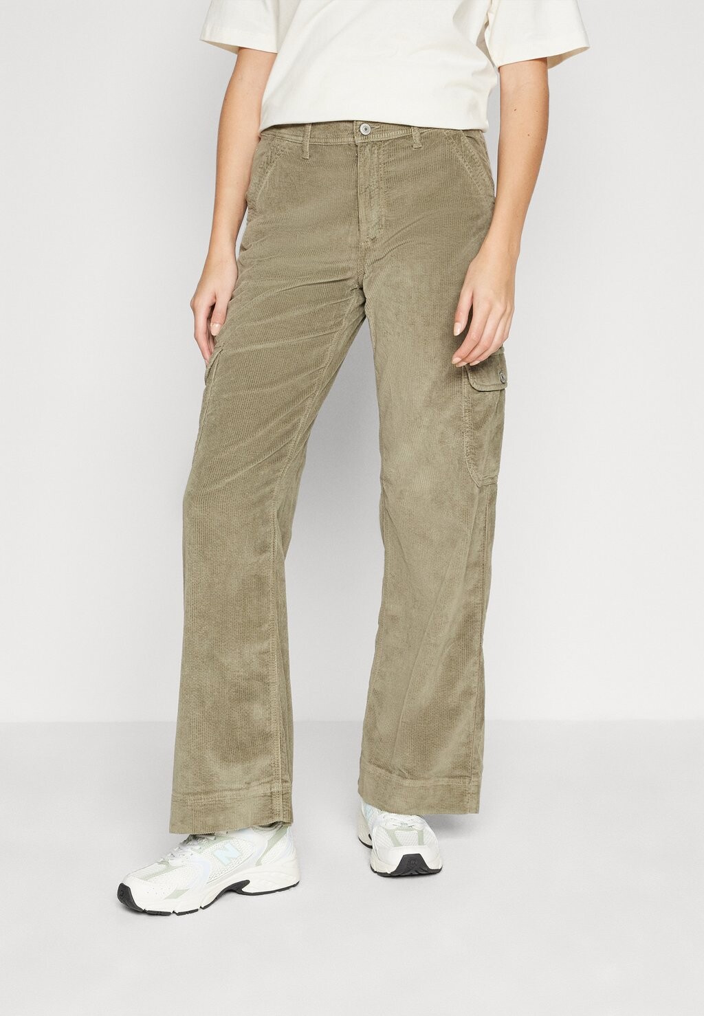 

Брюки карго BAGGY WIDE LEG American Eagle, оливковый, Зеленый