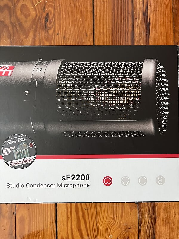

Конденсаторный микрофон sE Electronics sE2200 Large Diaphragm Cardioid Condenser Microphone