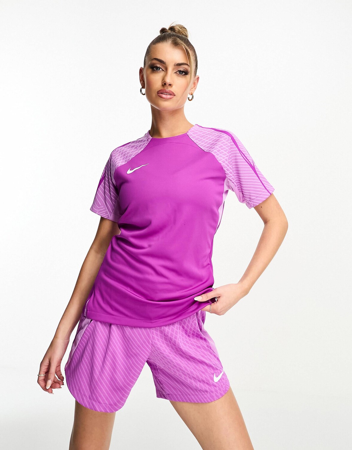 

Фиолетовая футболка Nike Football Strike Dri-Fit, Фиолетовый