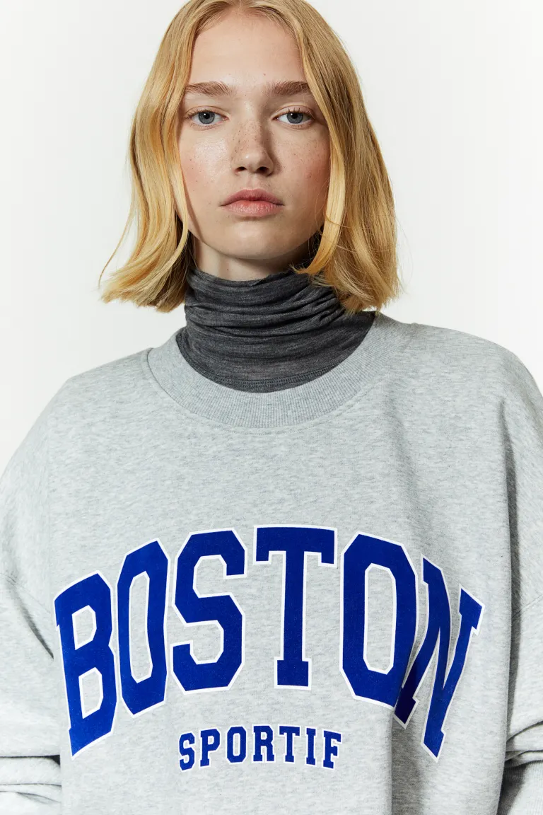 

Толстовка с принтом H&M, серый