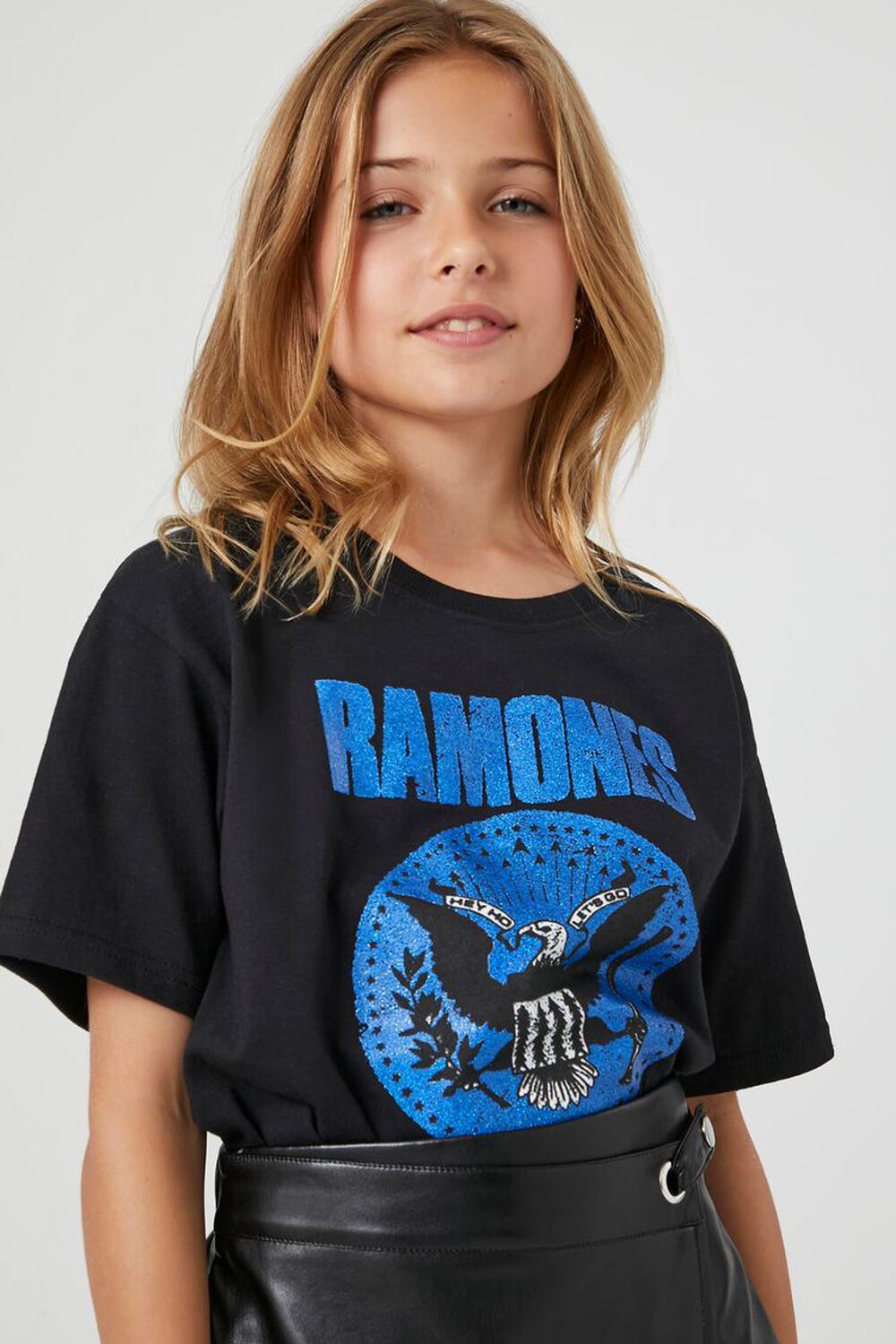 

Футболка Ramones с рисунком для девочек Forever 21, черный