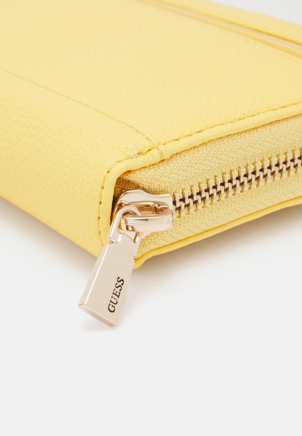 

Кошелек LAUREL LARGE ZIP AROUND Guess, желтый