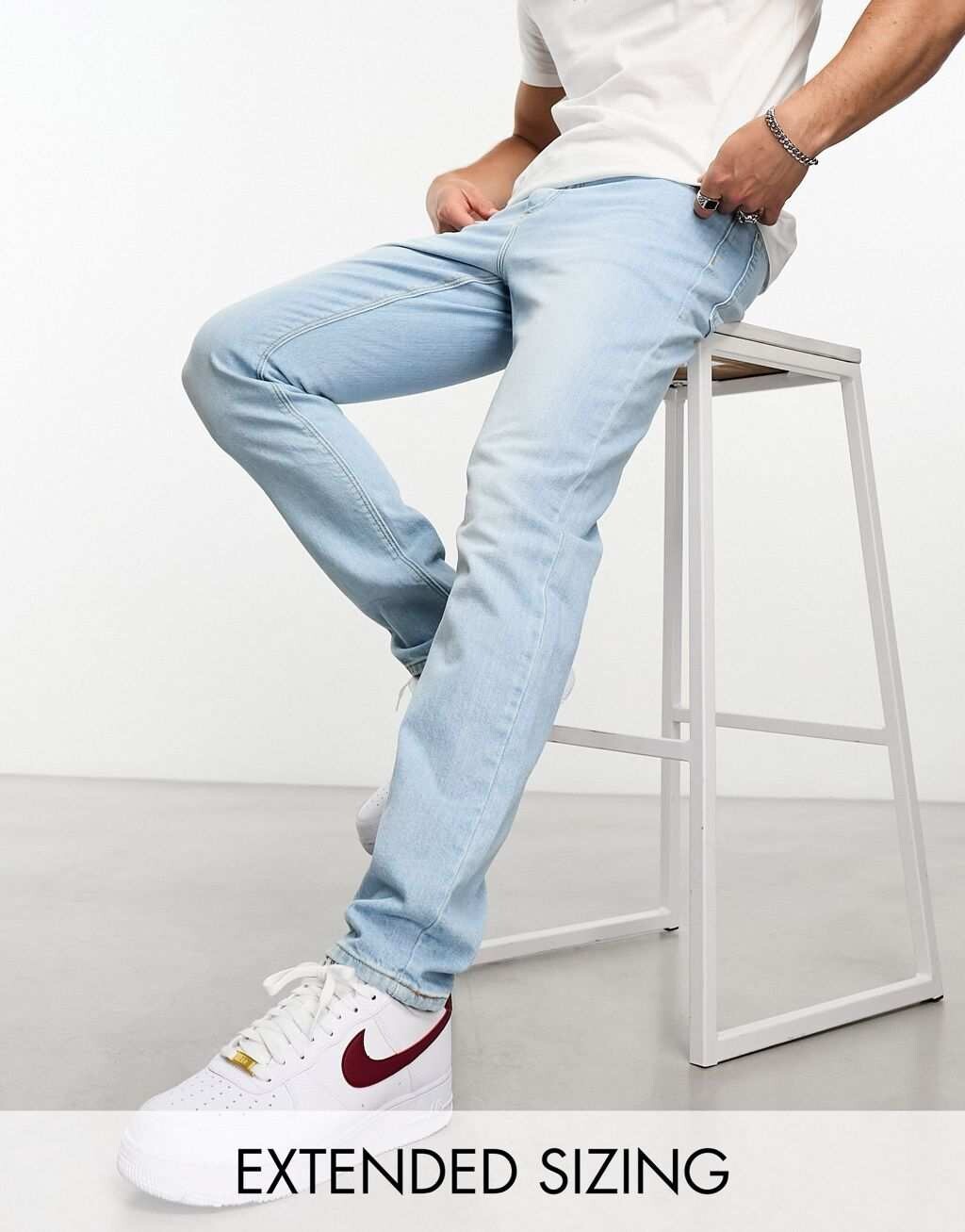 

Голубые узкие джинсы ASOS DESIGN