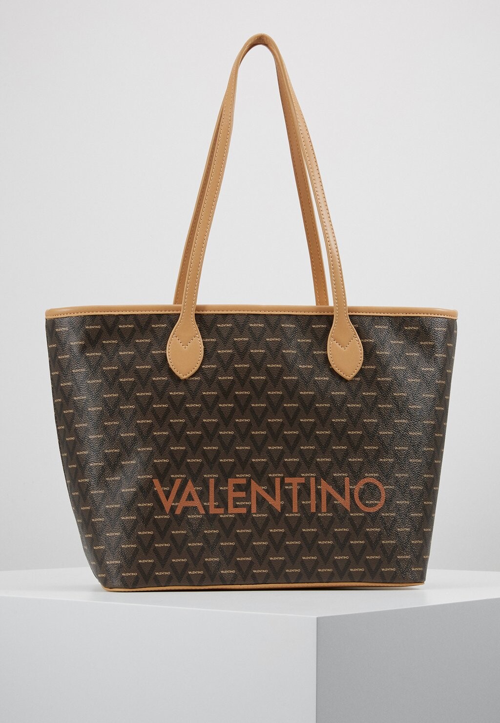 

Сумка Valentino, мультиколор