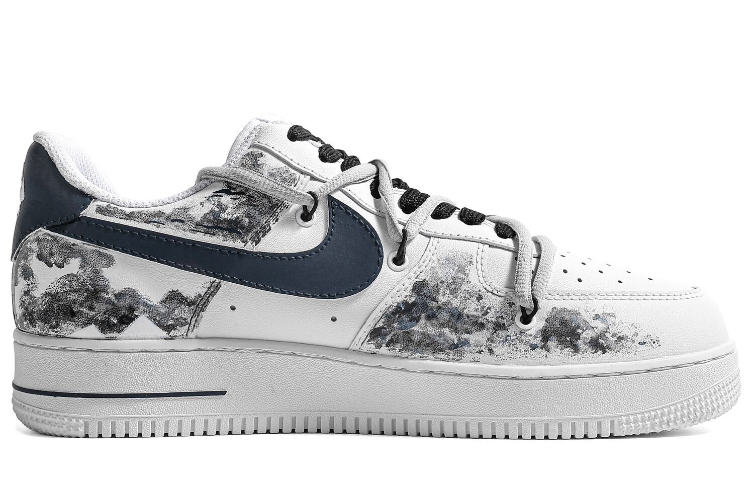 

Мужские кроссовки Nike Air Force 1 Low Skate