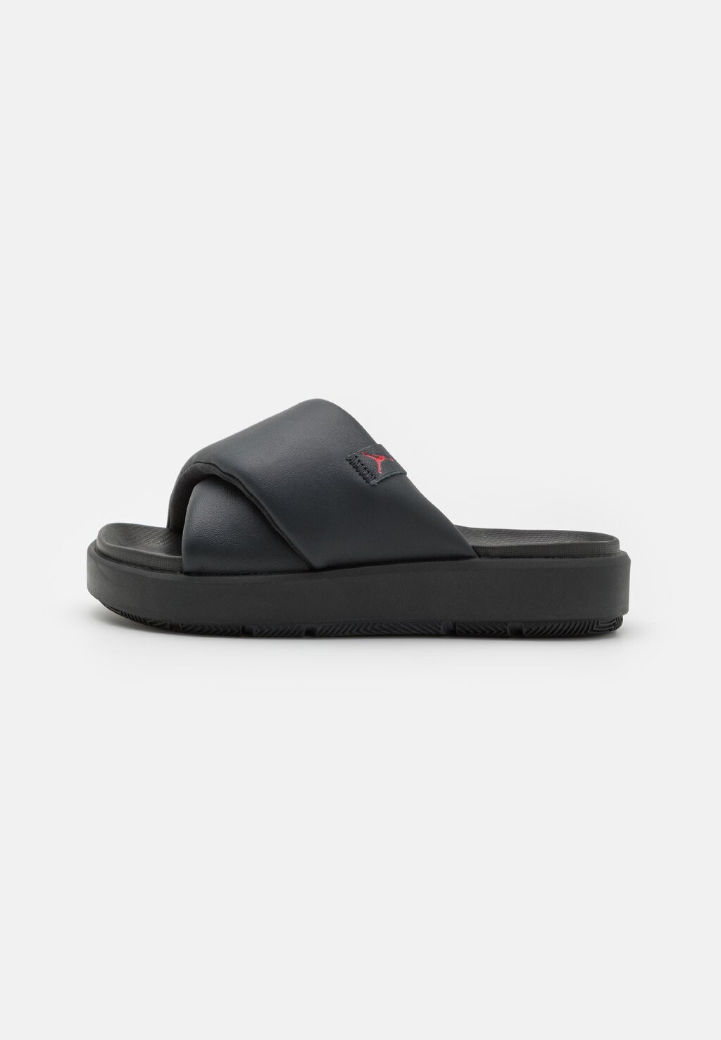 

Тапочки JORDAN SOPHIA SLIDE Jordan, черный/черный/огненно-красный