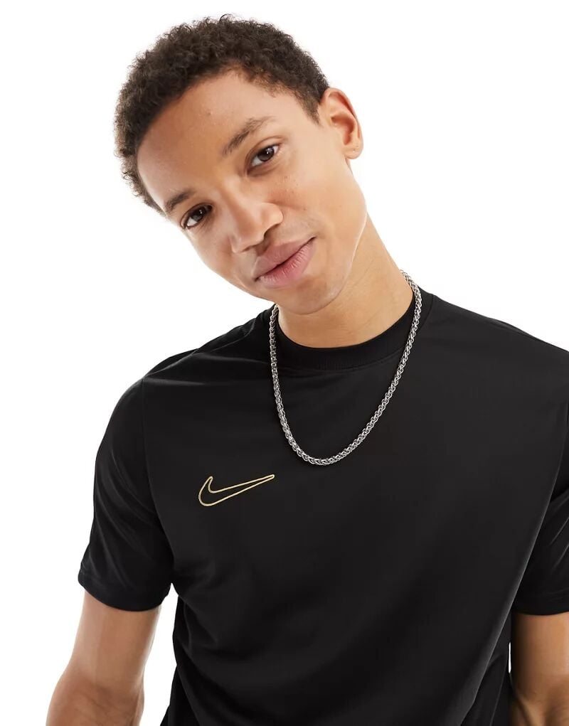 

Черная футболка Nike Academy Dri-FIT