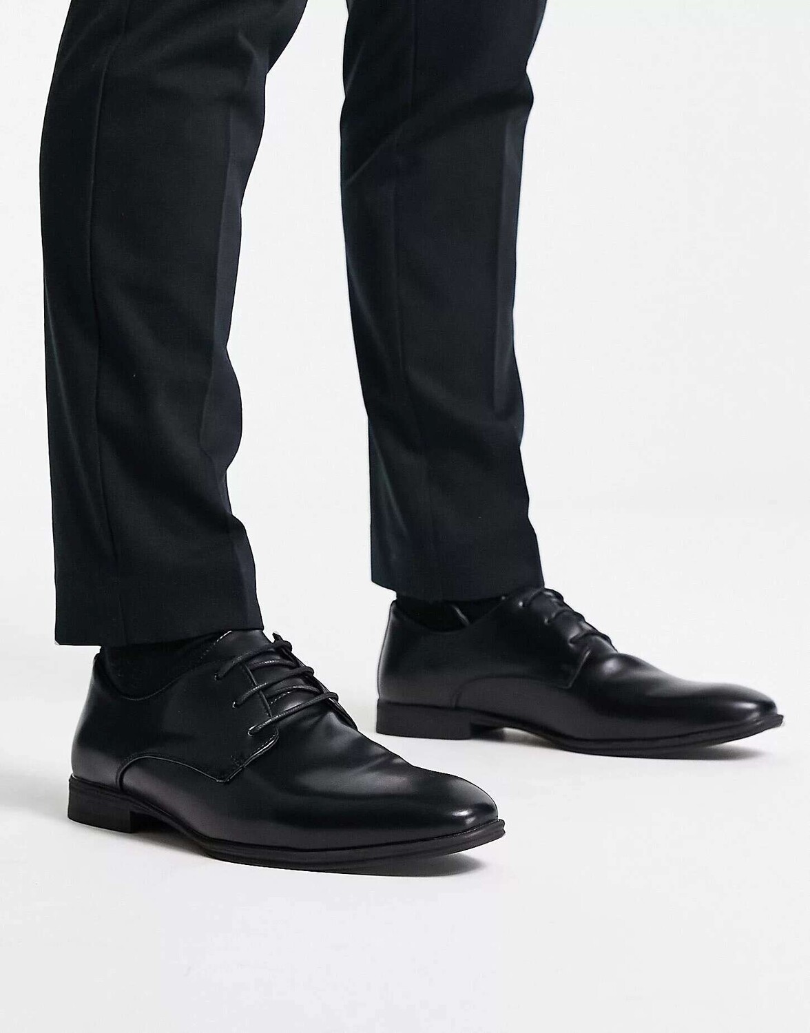 

Черные однотонные строгие броги на шнуровке New Look, Черный