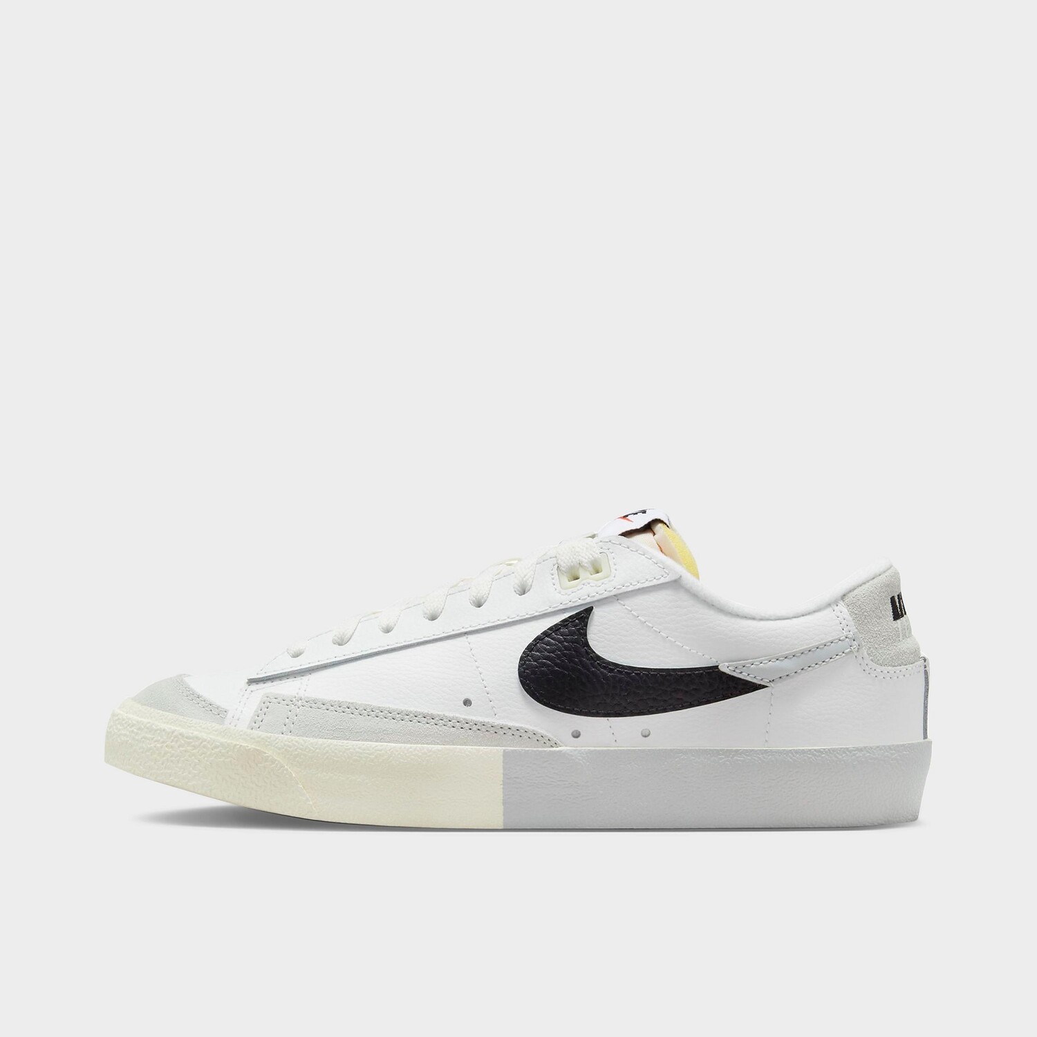 

Повседневная обувь с разрезом Nike Blazer Low '77 SE, белый