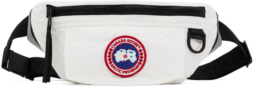 

Белая поясная сумка Canada Goose