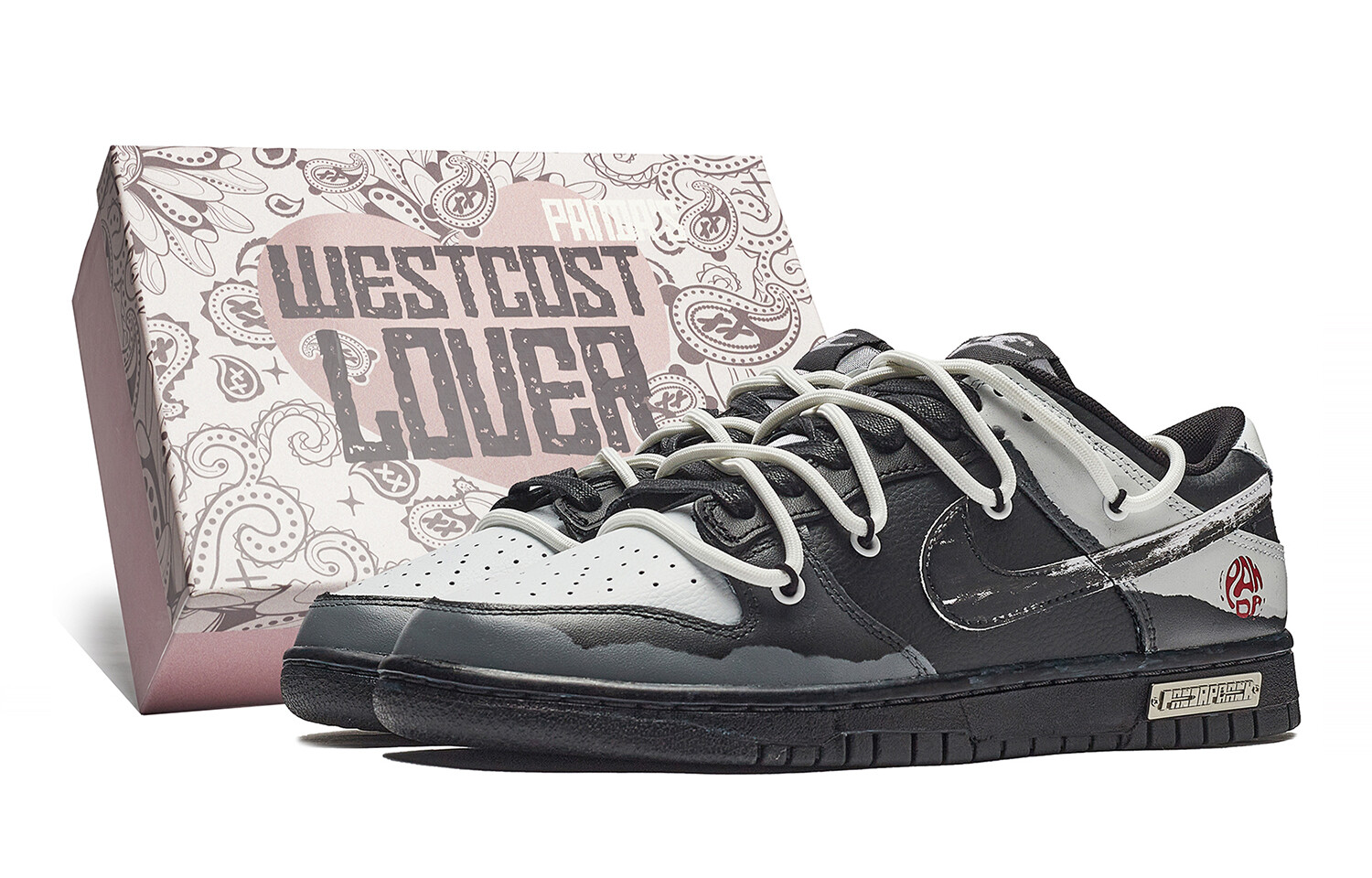 

Женские кроссовки для скейтбординга Nike Dunk Low