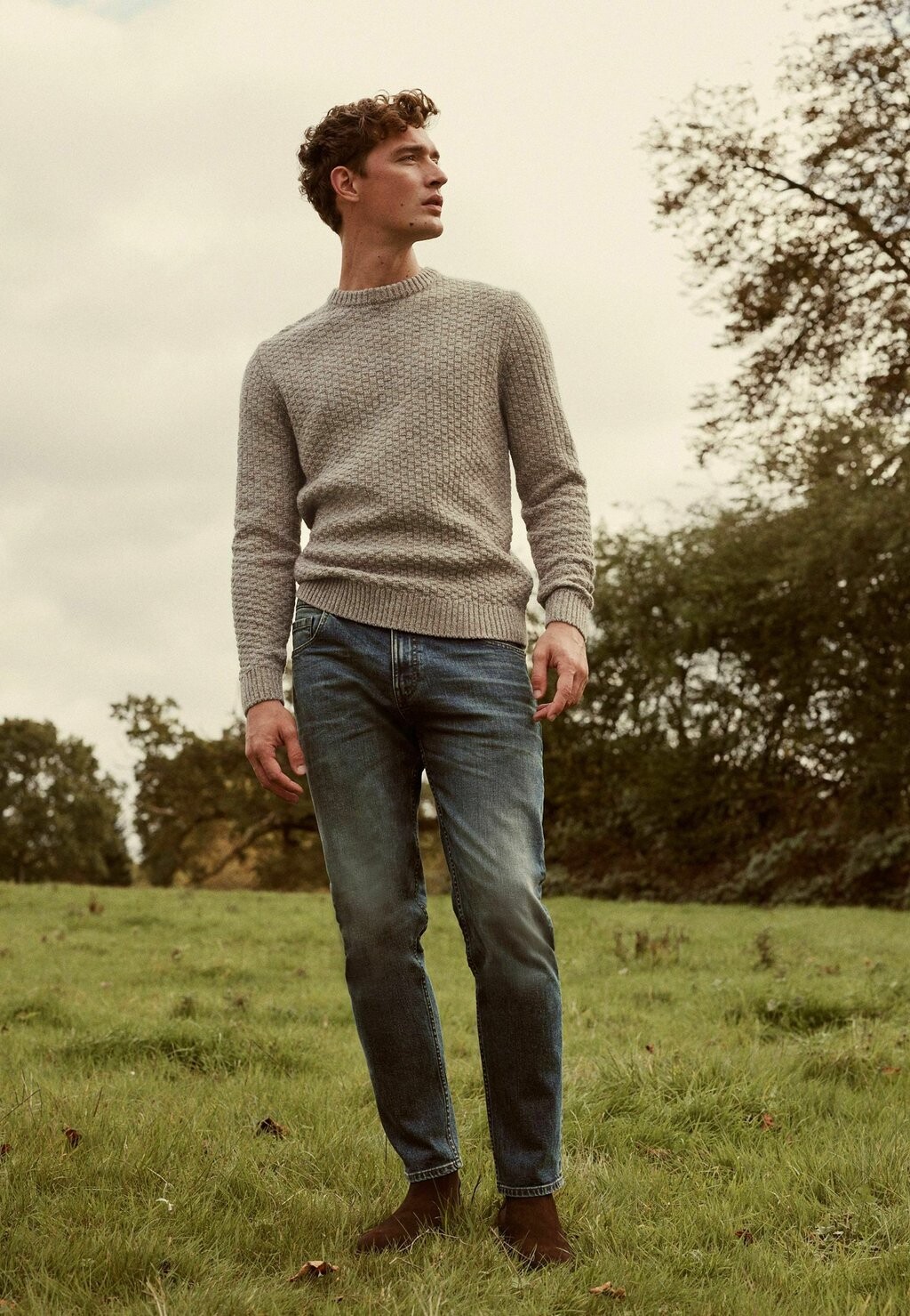 

Свитер Basket Textured Crew Neck Regular Fit Next, цвет neutral