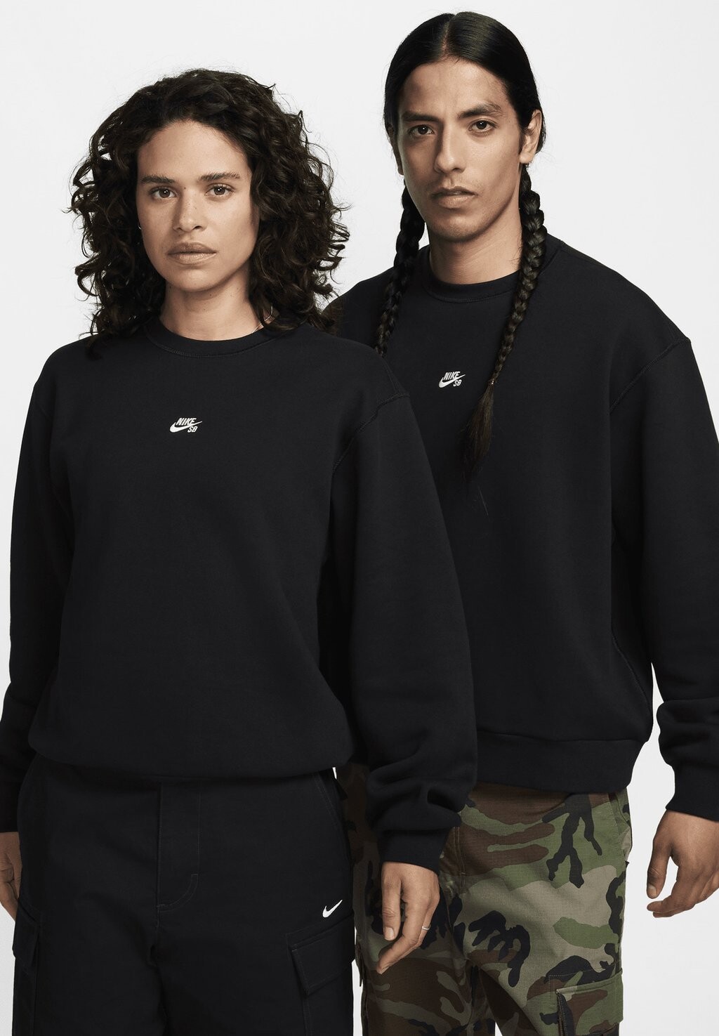 

Толстовка CRW ESSNTL LOGO Nike, черный