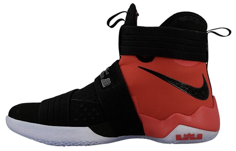 

Мужские баскетбольные кроссовки Nike Zoom Soldier 10