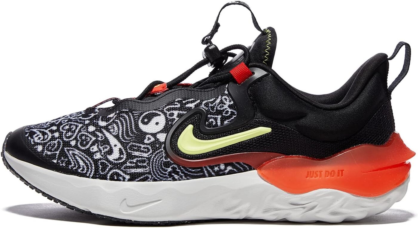 

Кроссовки Run Flow Nike, цвет Black/Light Lemon Twist/Picante Red