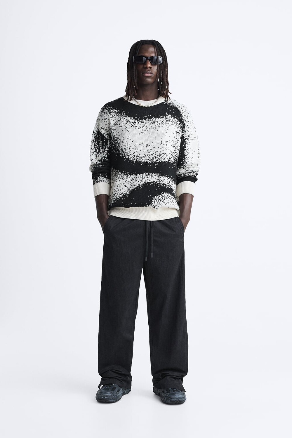 

Жаккардовый свитер с пикселями ZARA, экру