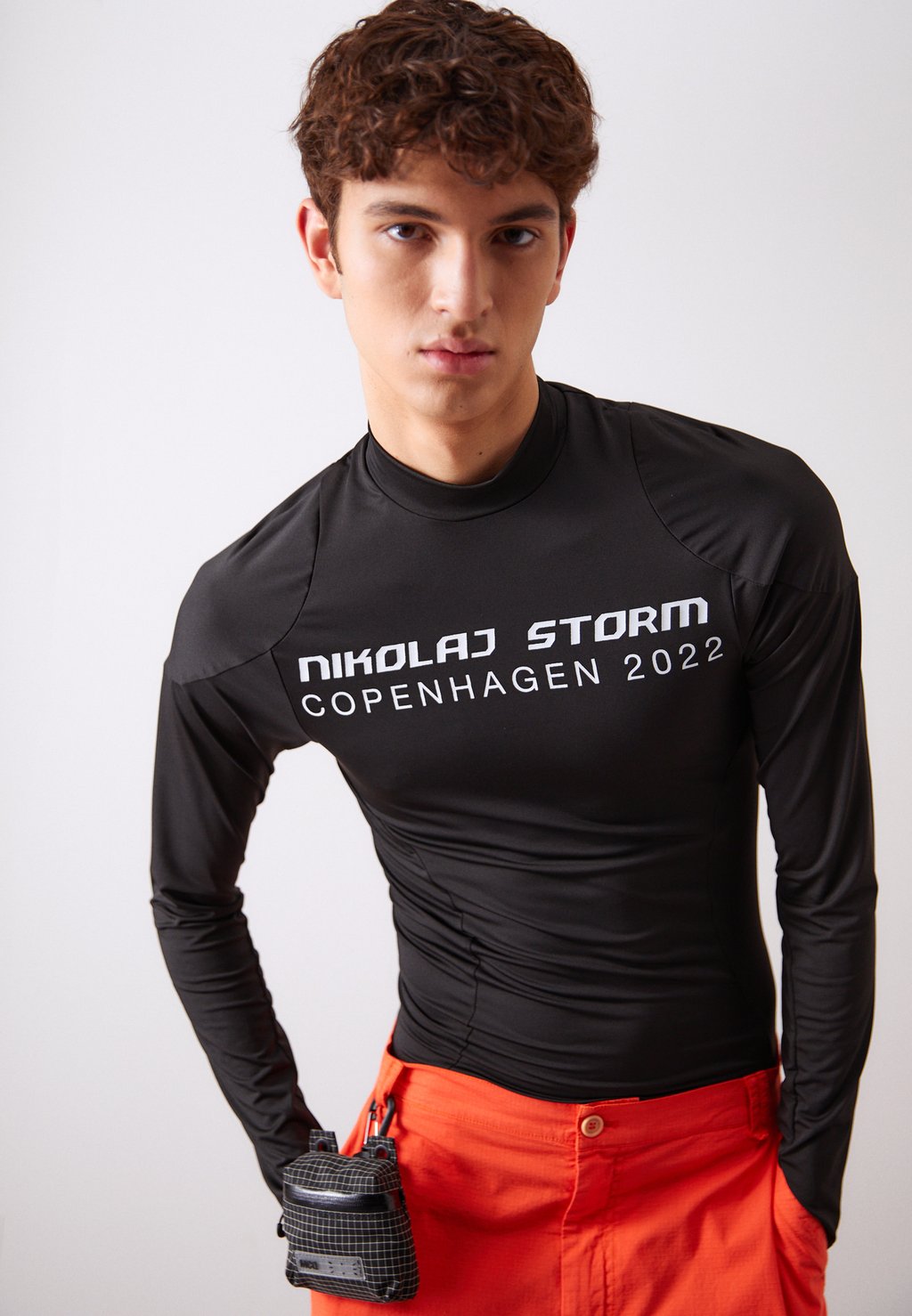 Топ с длинными рукавами Nikolaj Storm, черный