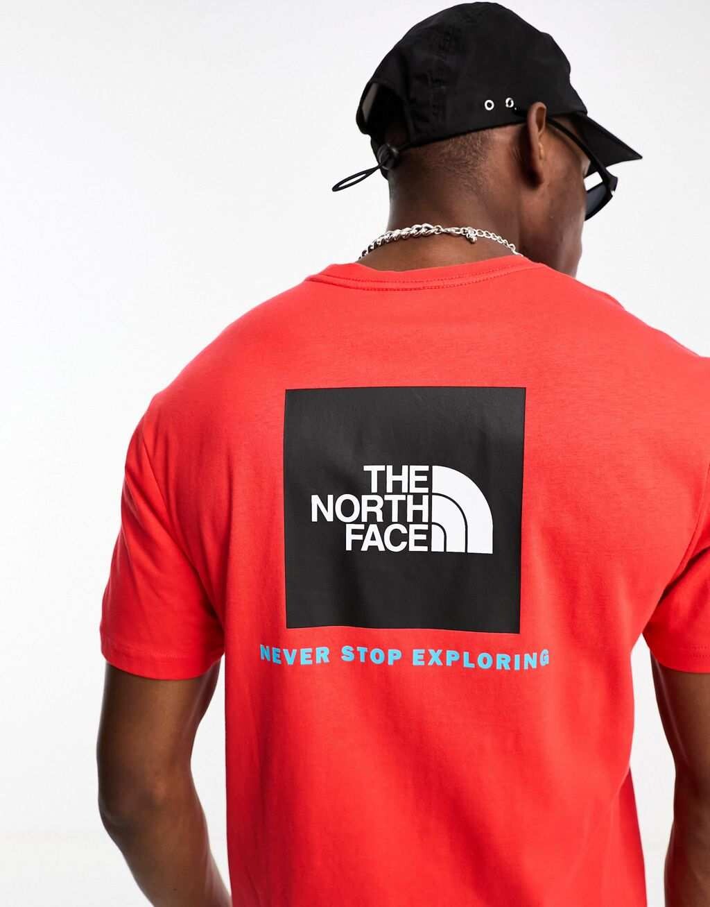 

Красная футболка с принтом на спине The North Face Redbox эксклюзивно на ASOS, Красный