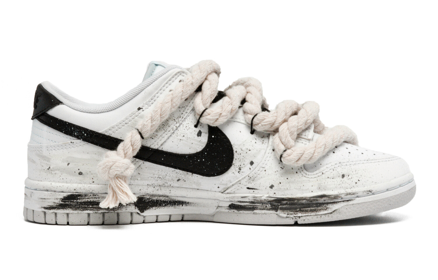 

Кроссовки Nike Dunk Skateboard Shoes Women's Low-Top Beige White/Black