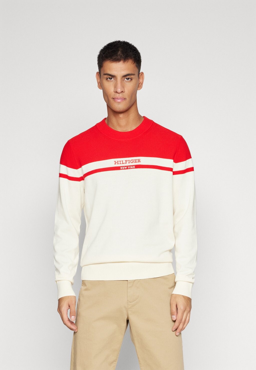 

Свитер Graphic Tommy Hilfiger, цвет calico / fierce red