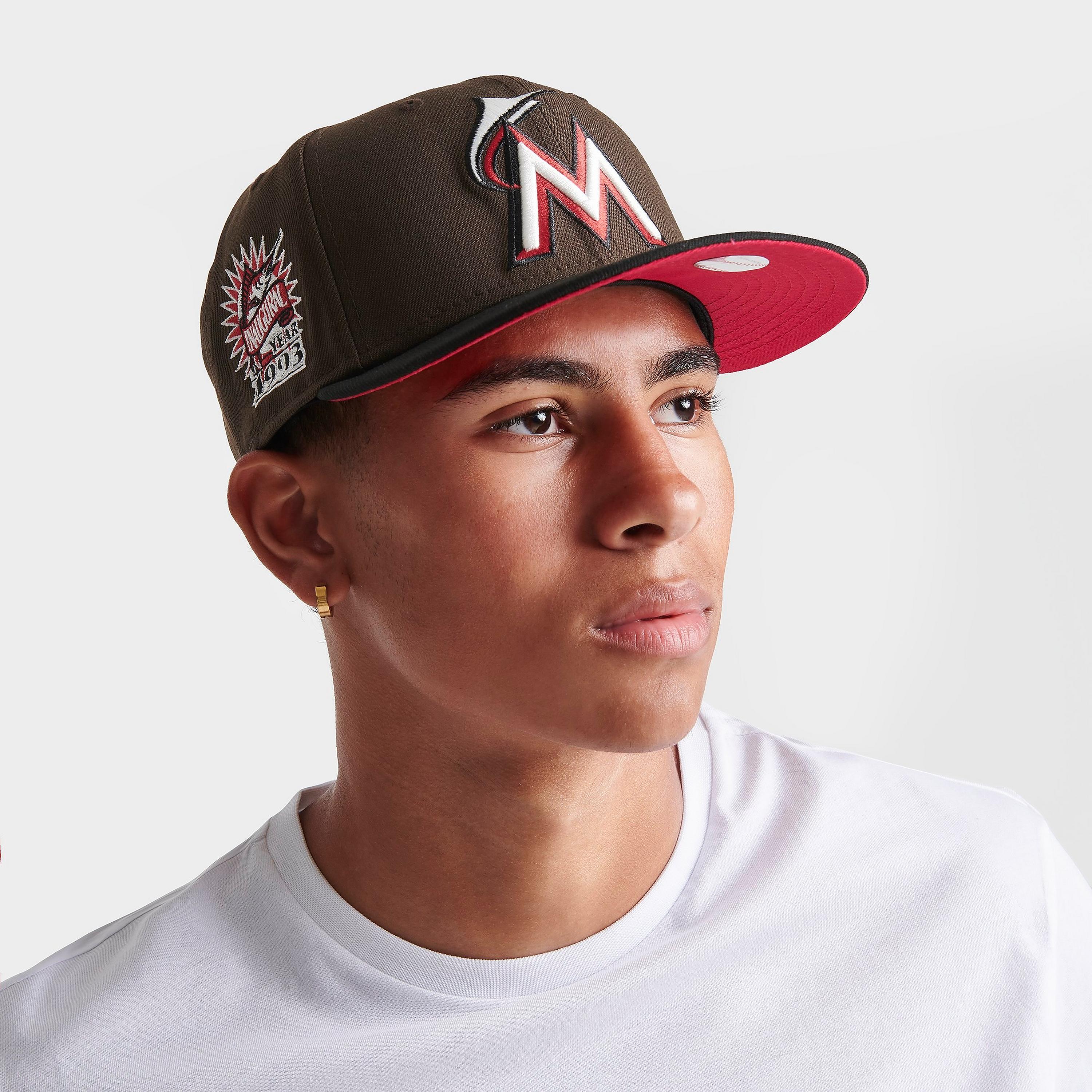 

Кепка New Era Miami Marlins MLB 9FIFTY Snapback, коричневый