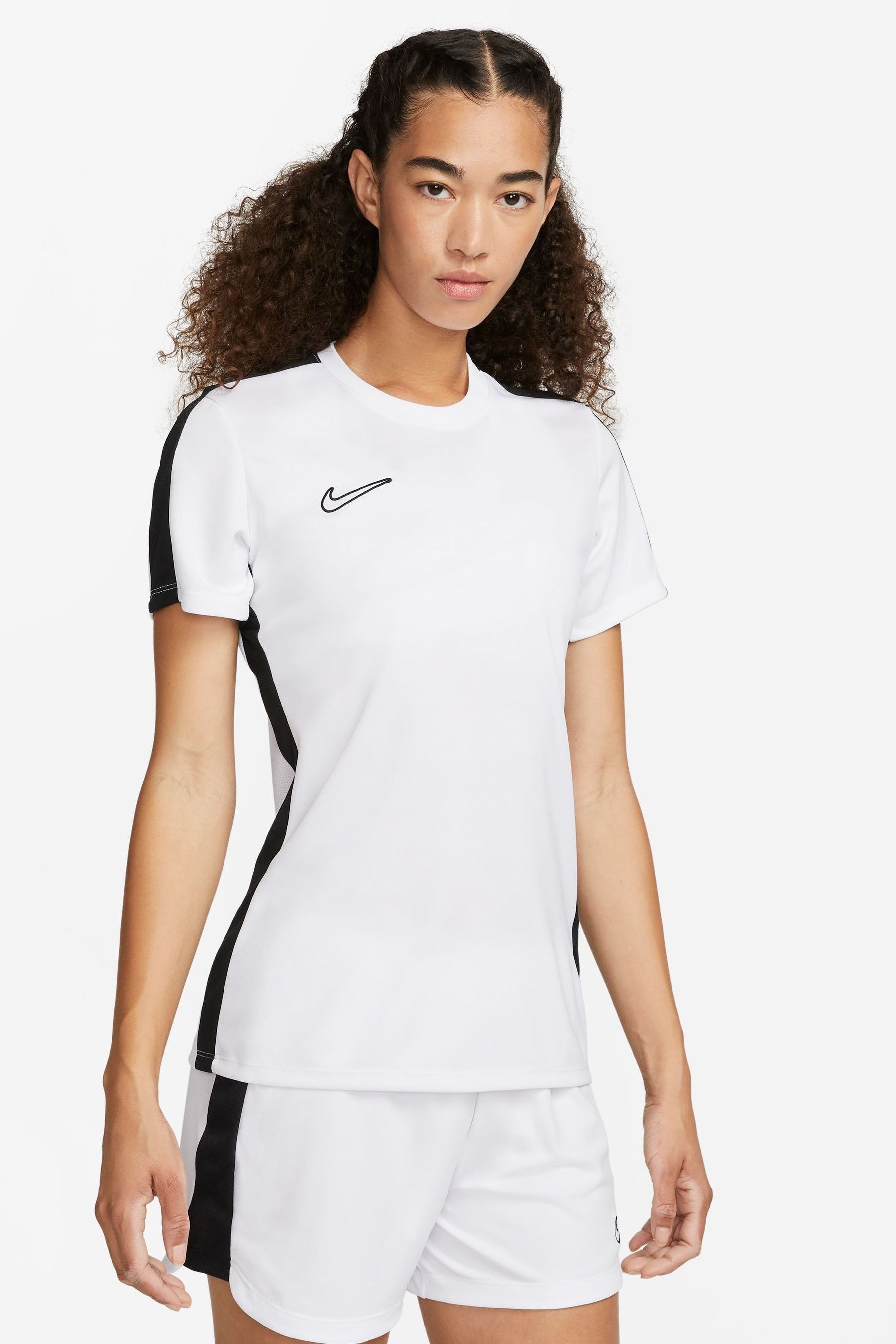 Nike Dri Fit Academy спортивный