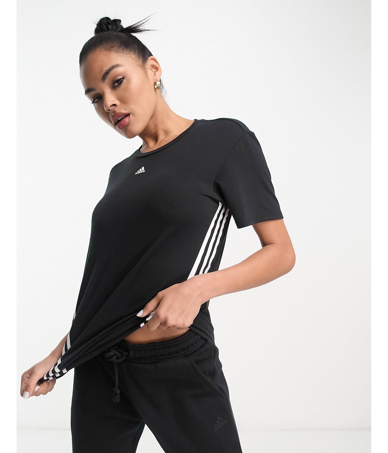 

Черная футболка с 3 полосками adidas Training Icons adidas performance, Черный