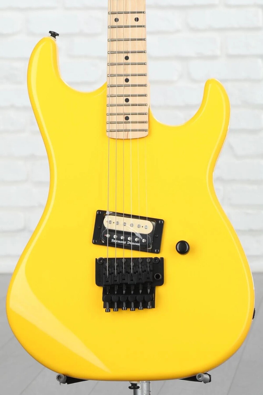 

Электрогитара Kramer Baretta — желтый шмель