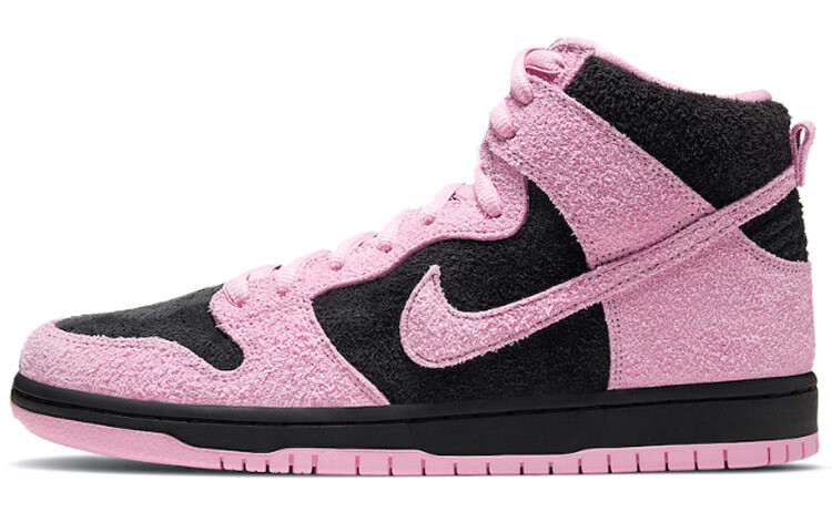 

Nike SB Dunk High Invert Celtics