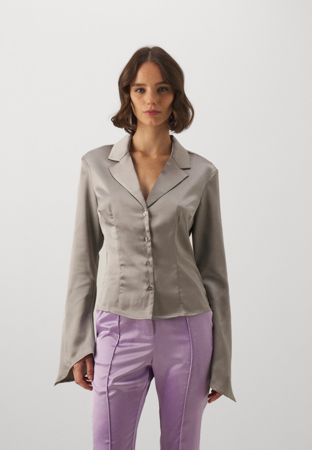 

Рубашка SLEEK Gina Tricot Petite, серый