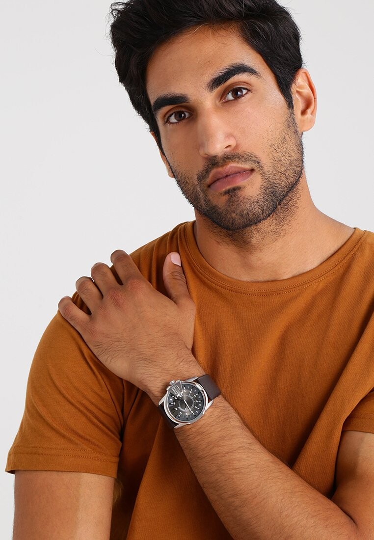 

Часы МАСТЕР ШИФ Diesel, Braun