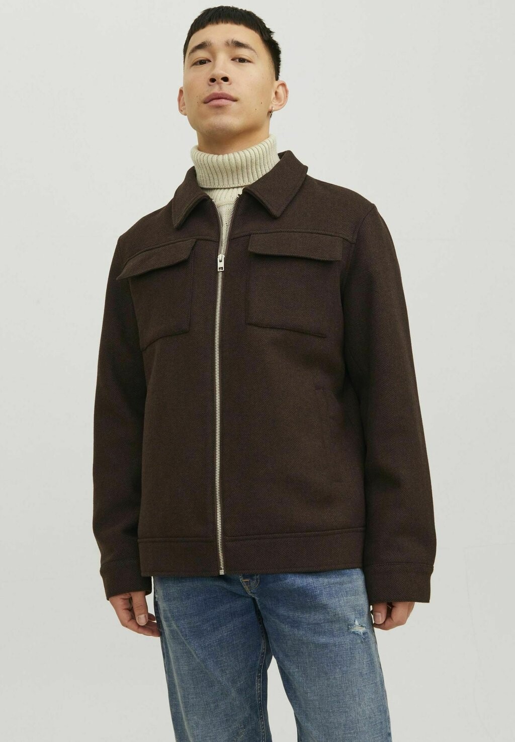 

Межсезонная куртка Jack & Jones, тюлень коричневый