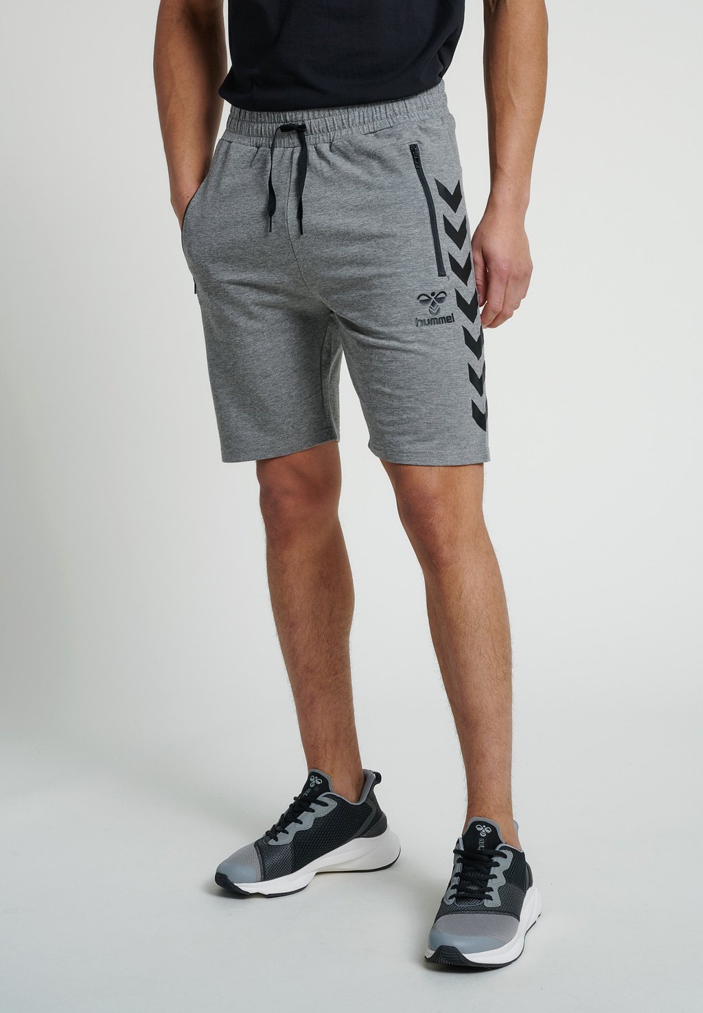 Спортивные шорты Hummel, цвет dark grey melange