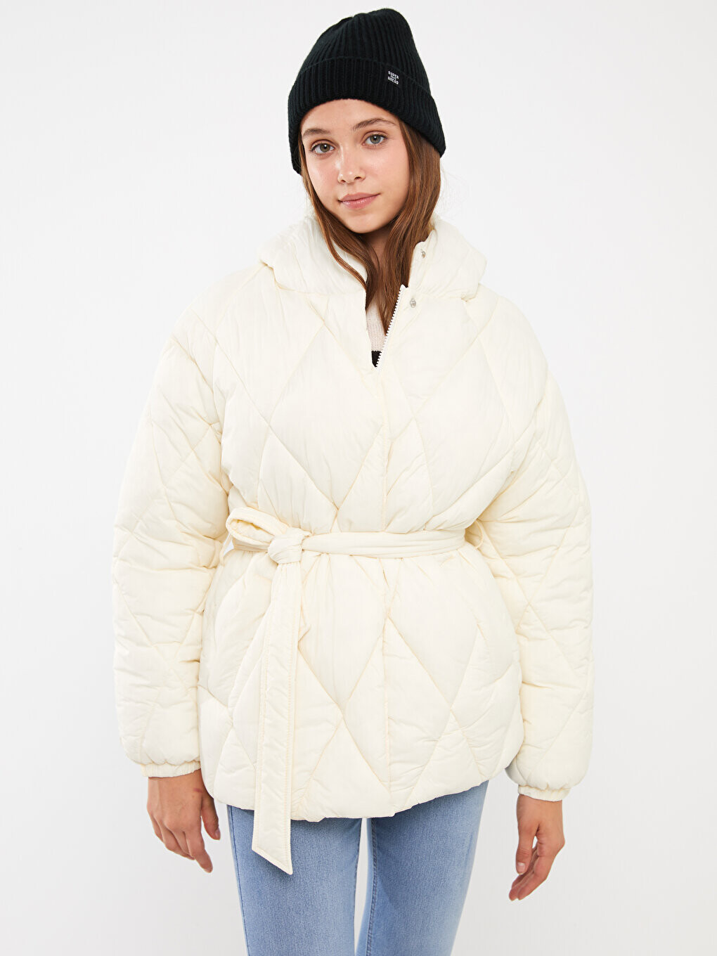 

Женский стеганый пуховик с капюшоном LCW Casual, экрю