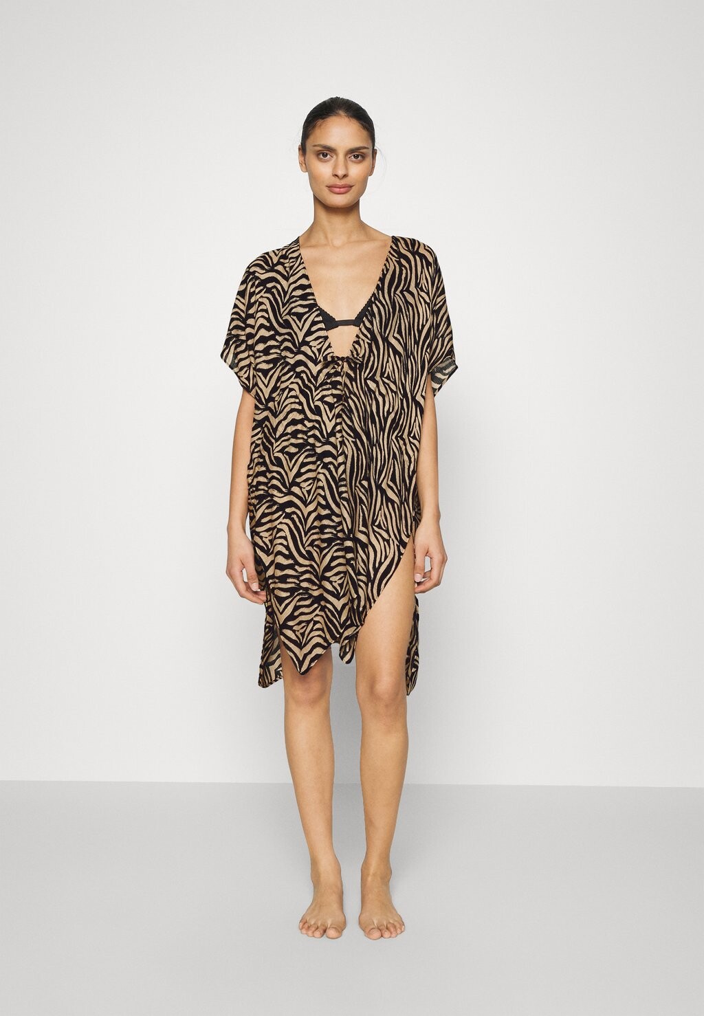 

Пляжный аксессуар PRINTED SHORT KIMONO Anna Field, цвет black/tan