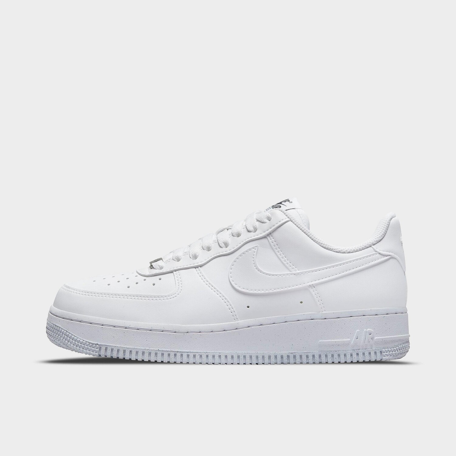 

Женские повседневные кроссовки Nike Air Force 1 '07 Next Nature, белый