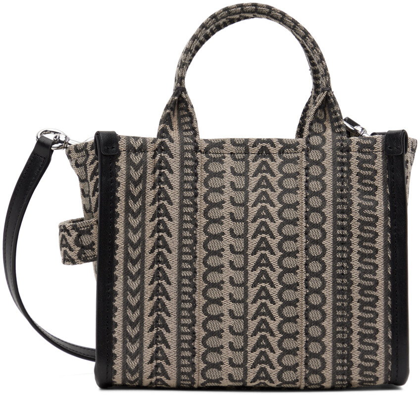 

Бежевая мини-тоут с монограммой Marc Jacobs