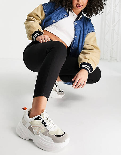 

Черные джинсы скинни с завышенной талией Pull&Bear Petite