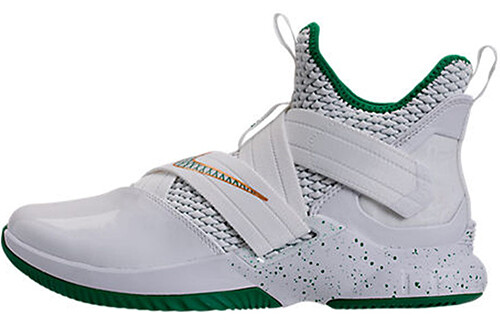 

Кроссовки Nike LeBron Zoom Soldier 12 SVSM