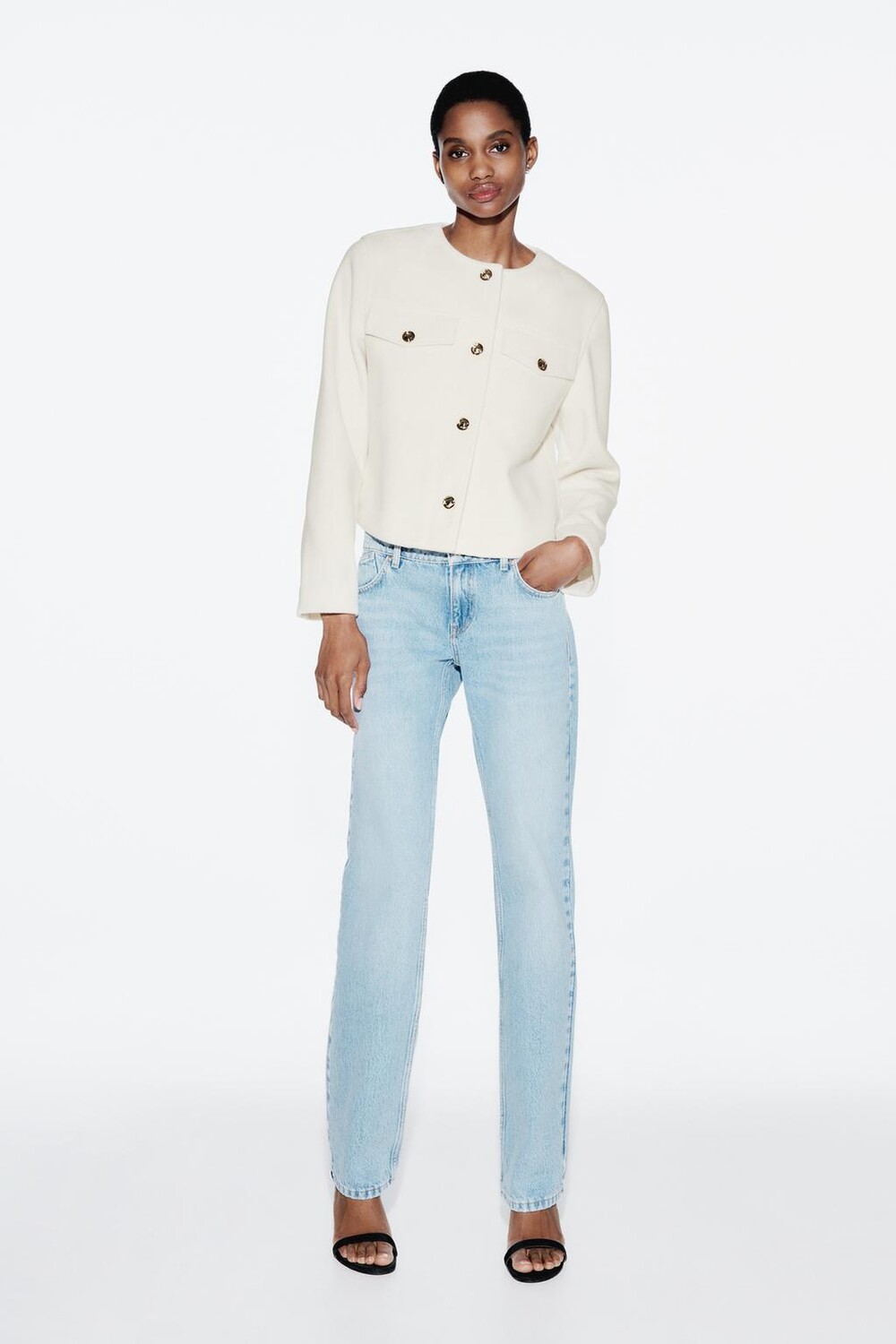 

Мягкая короткая куртка ZARA, экрю