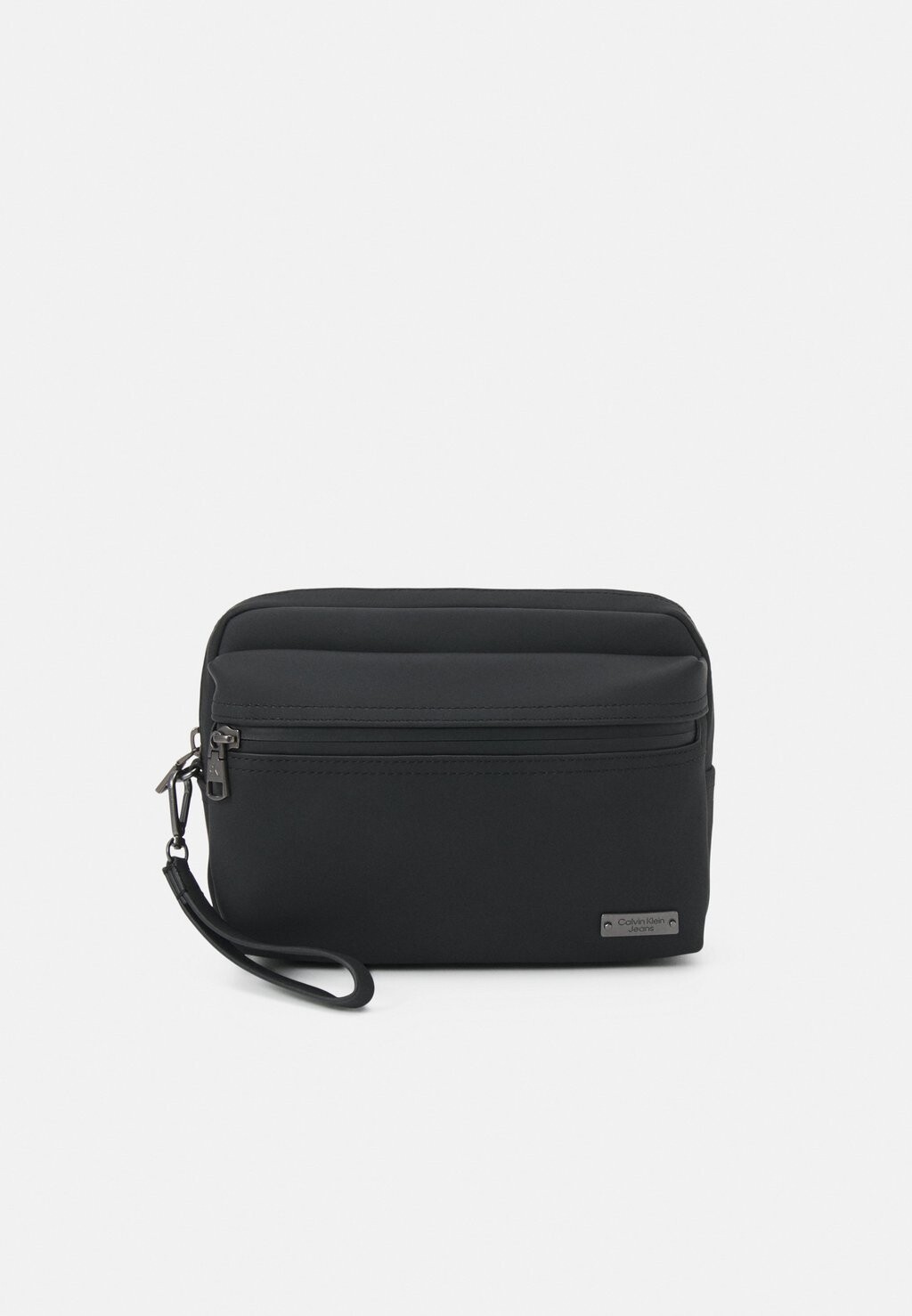 

Клатч Calvin Klein Jeans, черный