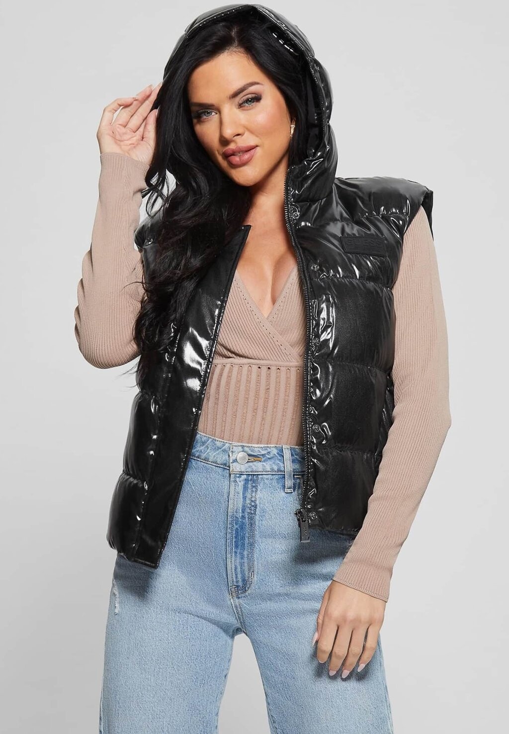 

Жилет Guess SPIGELOPTIK, черный