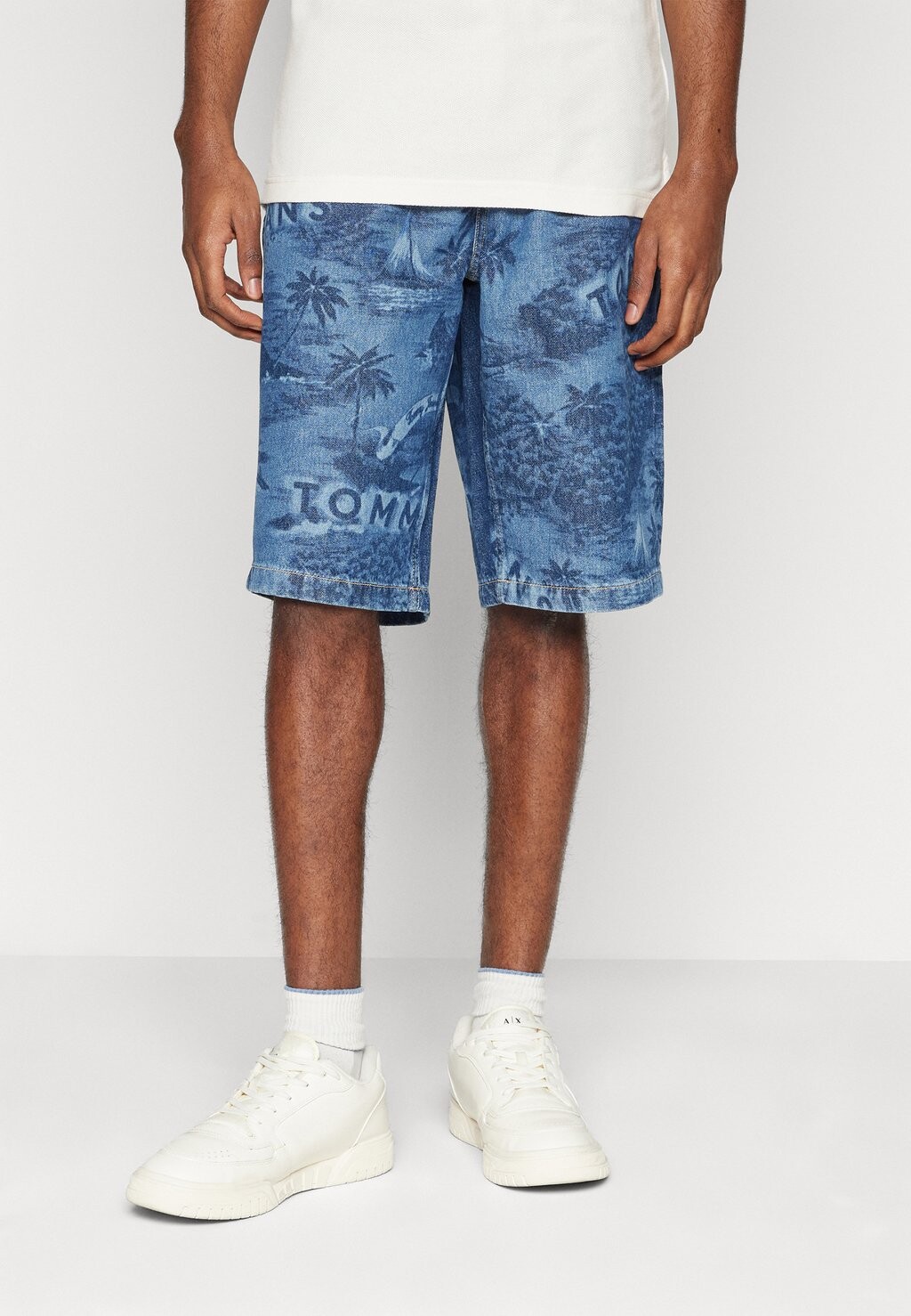 

Джинсовые шорты AIDEN Tommy Jeans, синий деним