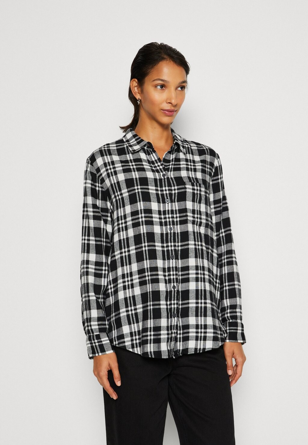 

Рубашка GAP DRAPEY, цвет black plaid