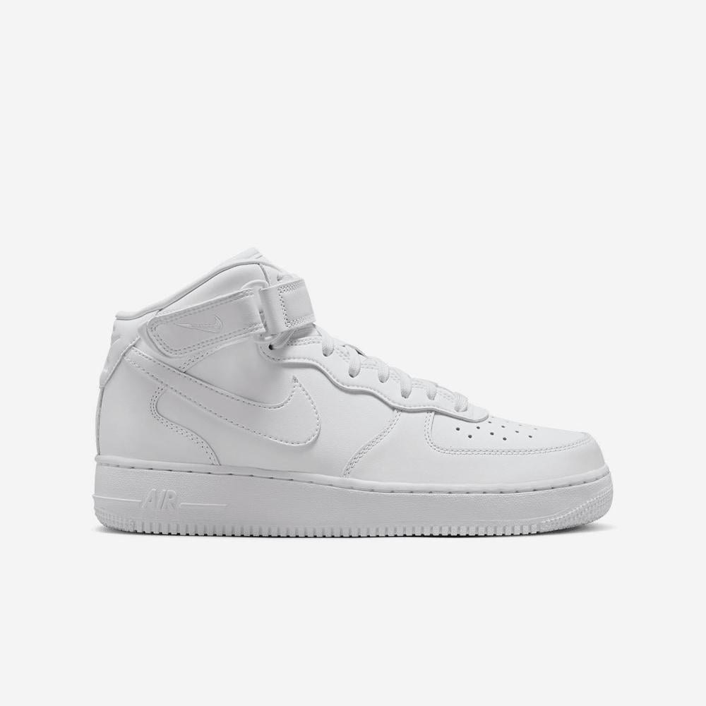 

Кроссовки Nike Air Force 1, белый