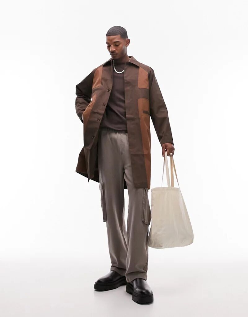 

Коричневый тренч с контрастной вставкой Topman